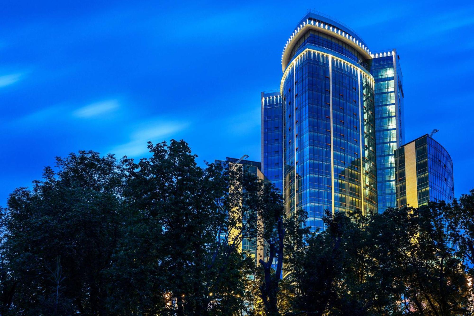 Hilton Kyiv Otel Dış mekan fotoğraf